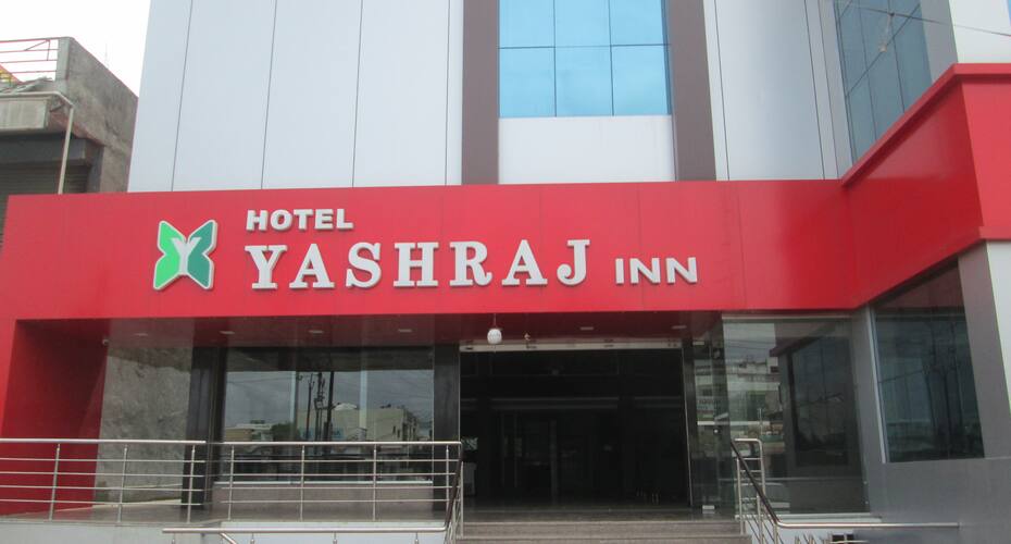 Hotel Yashraj Inn, Beed 3